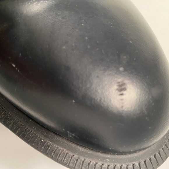 Dr. Martens Elsham Smooth Black 1460s (size 9) - Picture 9 of 10